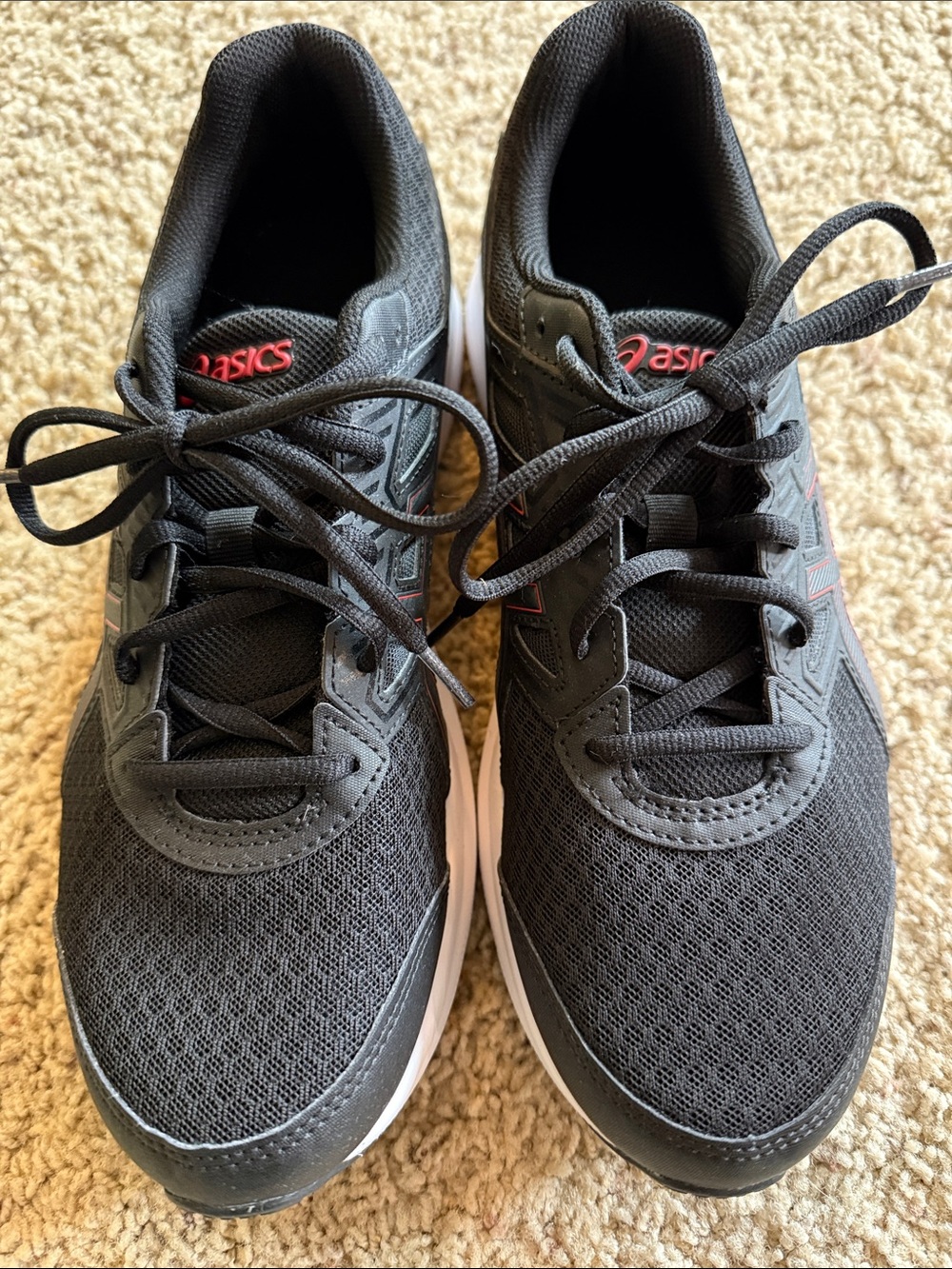 ASICS Men's Black Athletic Running Shoes with Red Accents size 10